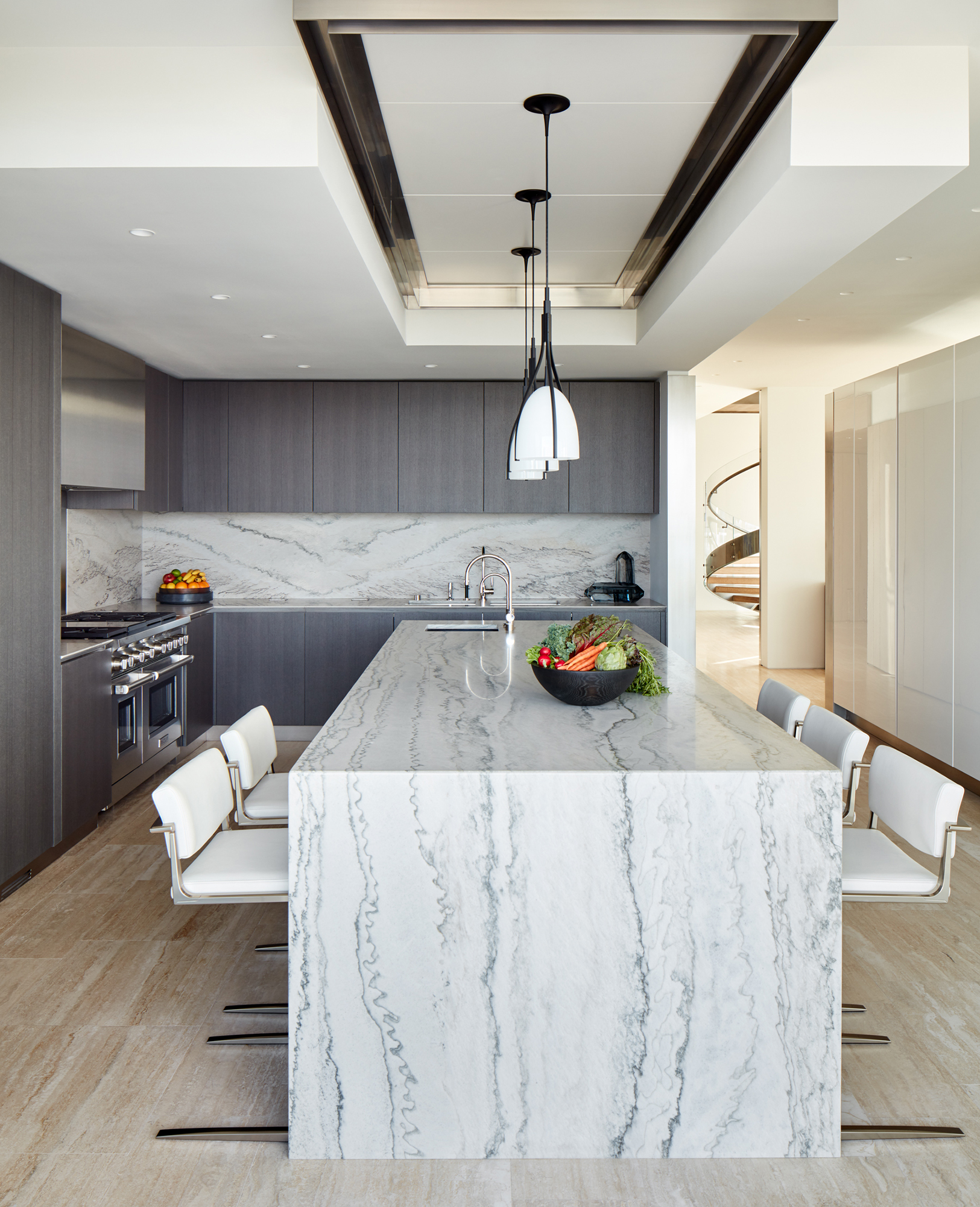 House-of-Hunt-Interior-Design-Chicago-Kitchen-With-Waterfall-Island