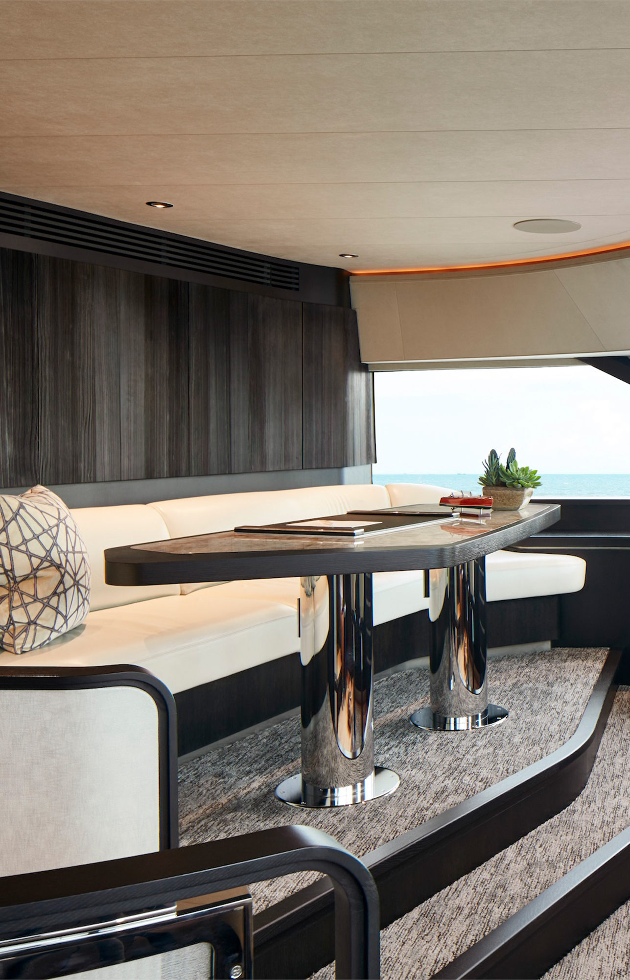 House-of-Hunt-Interior-Design-Chicago-Yacht-Captian-Area-Mobile